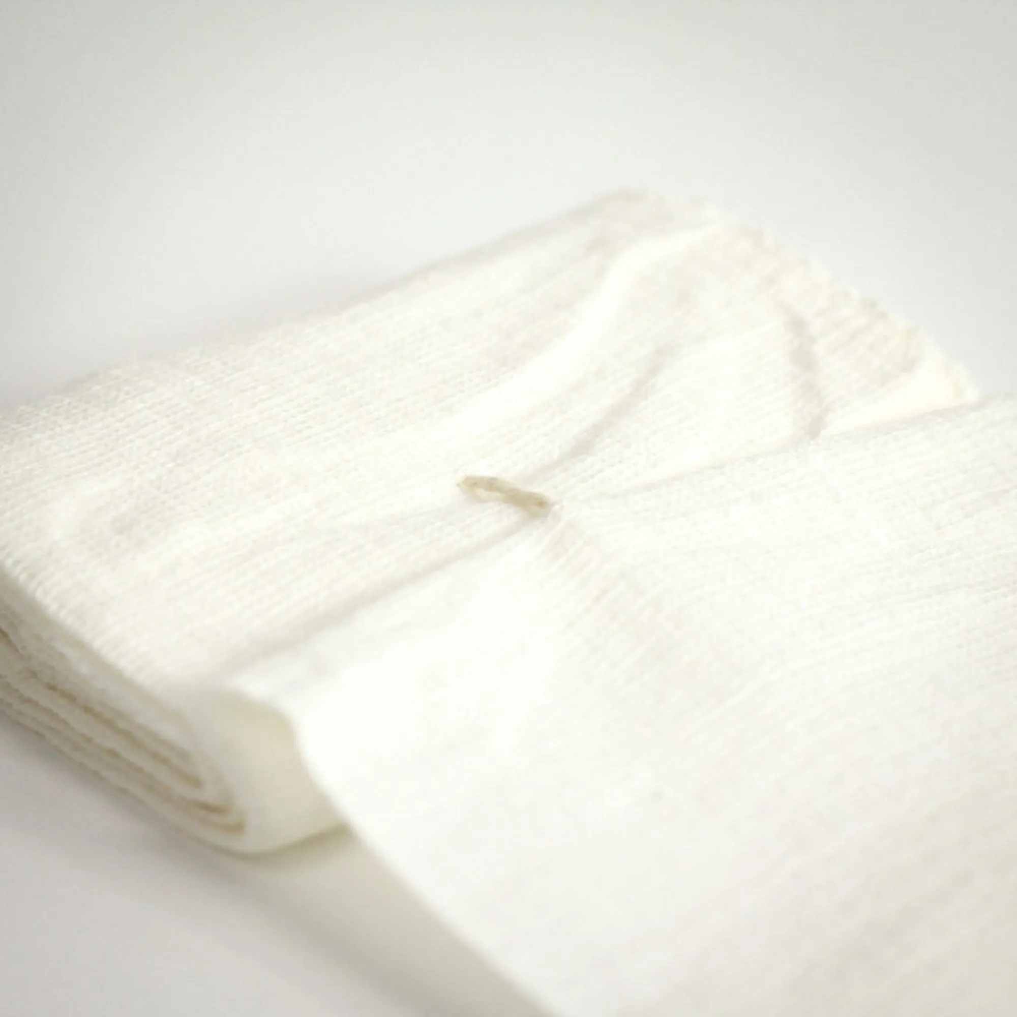 Israeli Bandage - Civilian Emergency Care Bandage® 4" Wound Pad With Pressure Bar